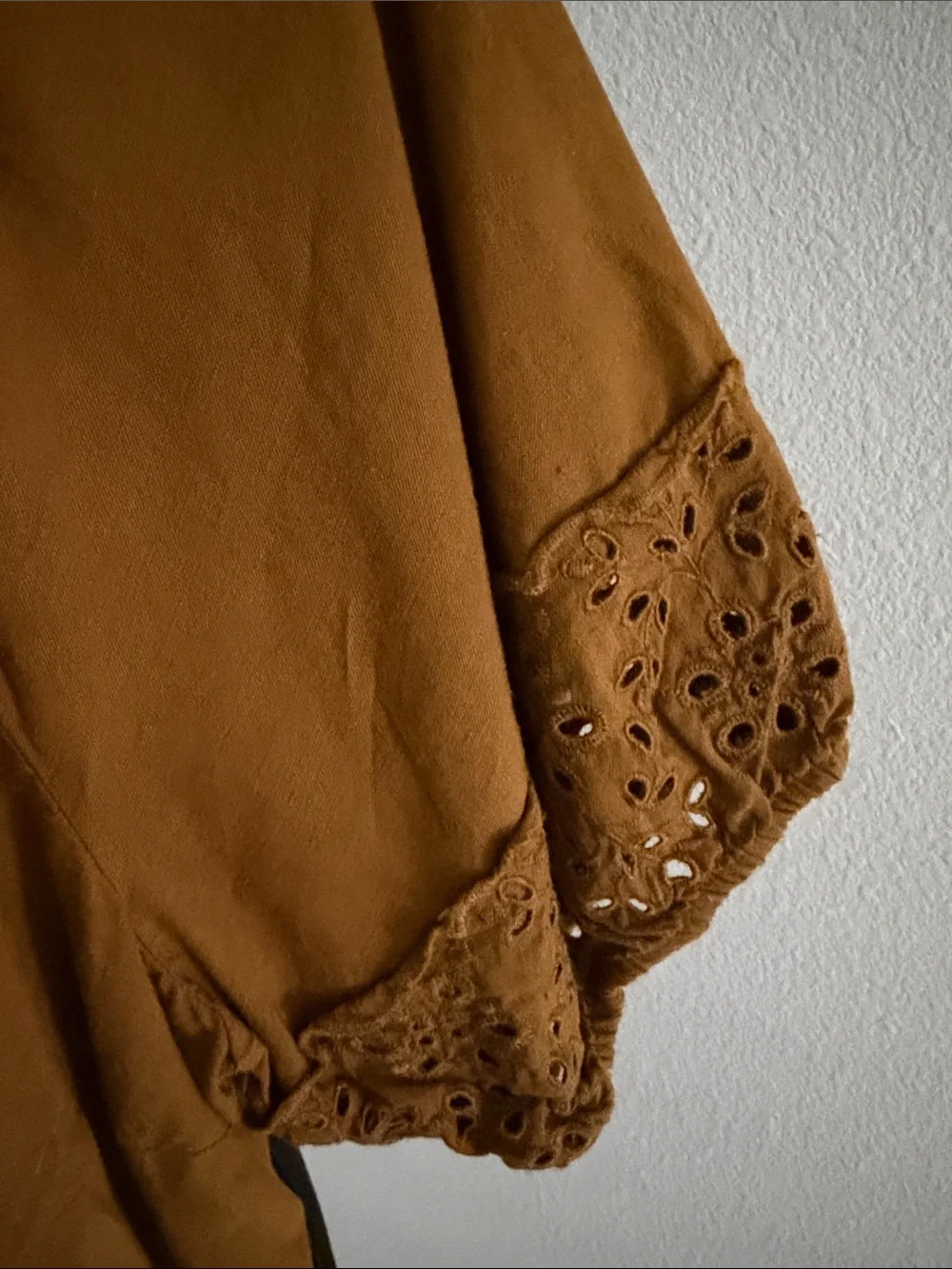NWT Old Navy Brown Eyelet Puff Sleeve Square Neck Blouse